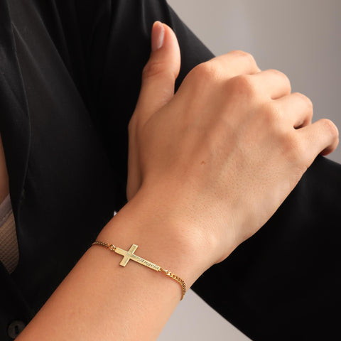 14K Gold Cross Name Bracelet - 3.5-10 in M.0039