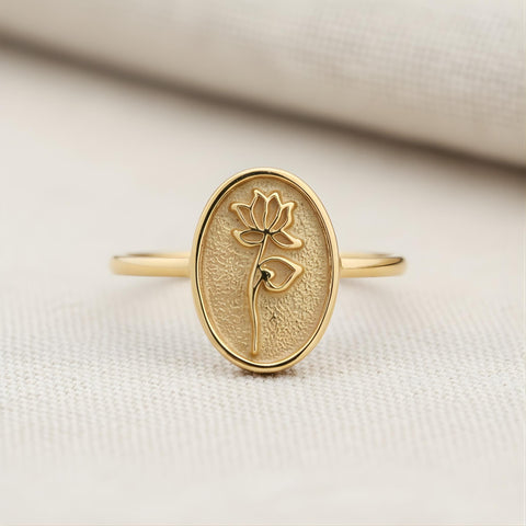14K Gold Birthflower Oval Ring - M.0618