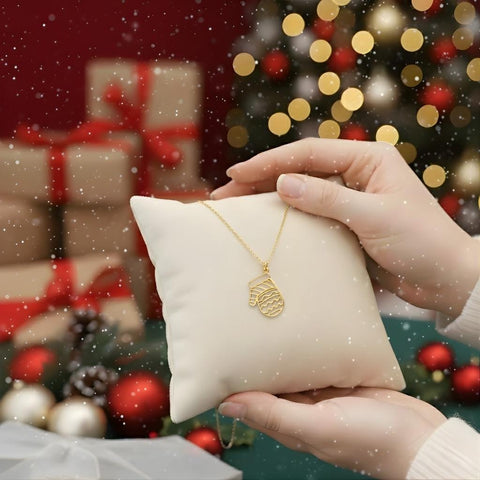 14K Gold Winter Glove Necklace - 12-24 in M.0584