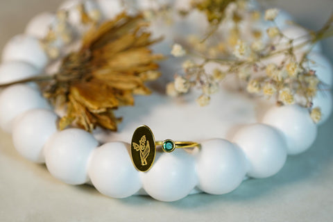 Dainty Gold Adjustable Flower Ring | Botanical Engraved Oval Signet with Green Stone | Minimalist Birthstone Jewelry Gift for Her M.301