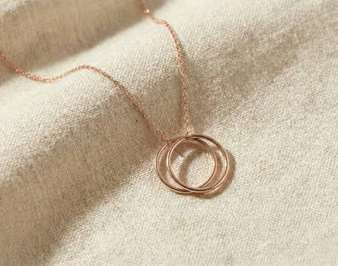 14K Gold Two Circle Necklace - 12-24 in M.0558