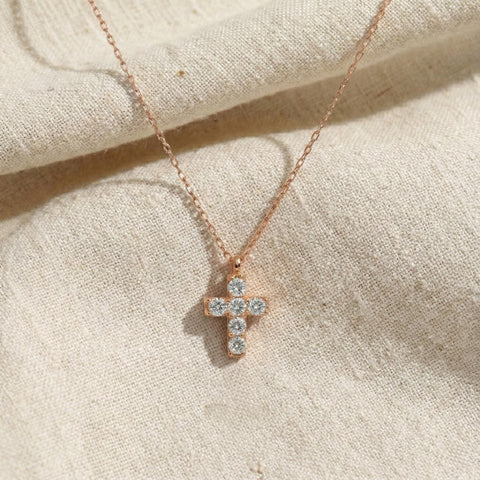 14K Gold Diamond Cross Necklace - 12-24 in M.0550