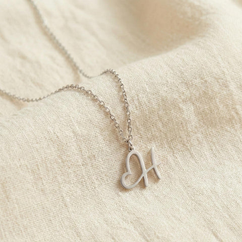 14K Gold Heart Initial Necklace - 12-24 in M.0657