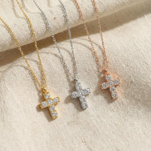 14K Gold Diamond Cross Necklace - 12-24 in M.0550