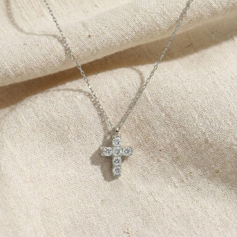 14K Gold Diamond Cross Necklace - 12-24 in M.0550