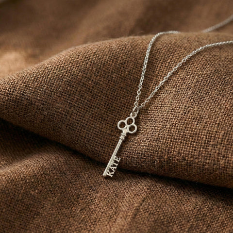 14K Gold Key Name Necklace - 12-24 in M.0598