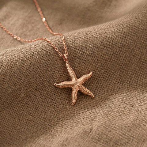 14K Gold Starfish Necklace - 12-24 in M.0511
