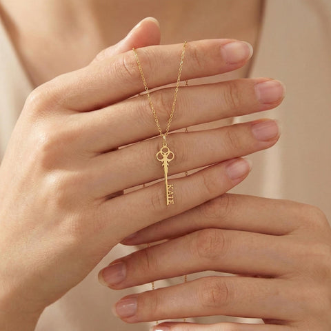 14K Gold Key Name Necklace - 12-24 in M.0598