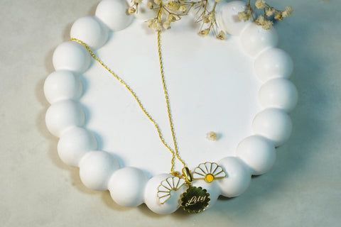 14 Ayar Altın Papatya İsim Kolyesi | Kişiselleştirilmiş Papatya Kolyesi | Zarif Gizli İsimli Özel Mesajlı Çiçek Kolyesi | Bayanlar İçin Hediye M.63