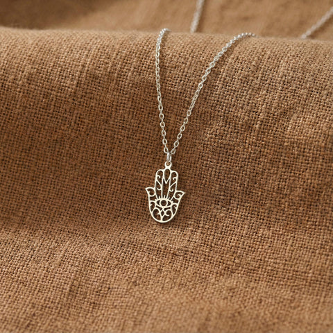 14K Gold Hamsa Hand Necklace - 12-24 in M.0084