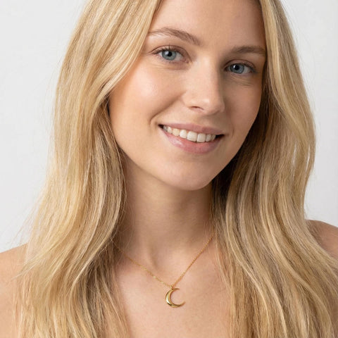 14K Gold Moon Necklace - 12-24 in M.0191