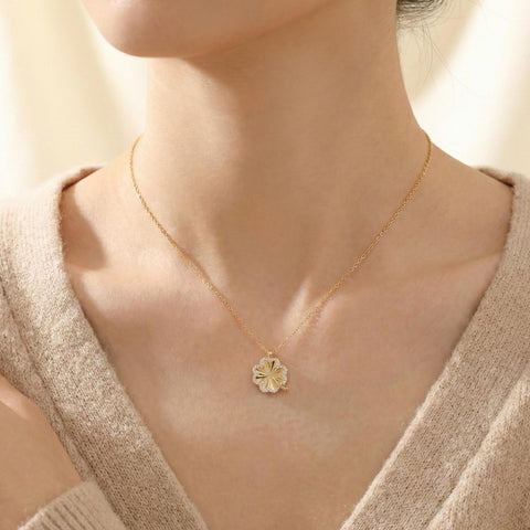 14 Ayar Altın Dört Yapraklı Yonca Pırlantalı Kolye | 4 Yapraklı Tılsımlı Kolye | El Yapımı Şans Takısı | Aziz Patrick Günü Hediyesi | İrlanda Günü Kolyesi M.0252