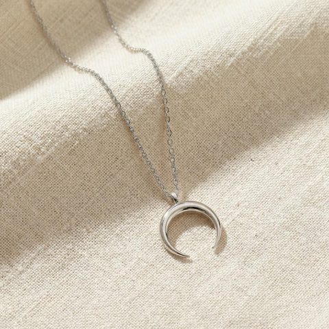 14K Gold Upside Down Moon Necklace - 12-24 in M.0134