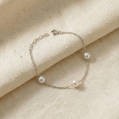 Tiny Pearl Bracelet | Dainty Layered Pearl Bracelet | Freshwater Pearl Jewelry | Perfect Wedding Gift | Gift for Wife | Christmas Gift M.0554
